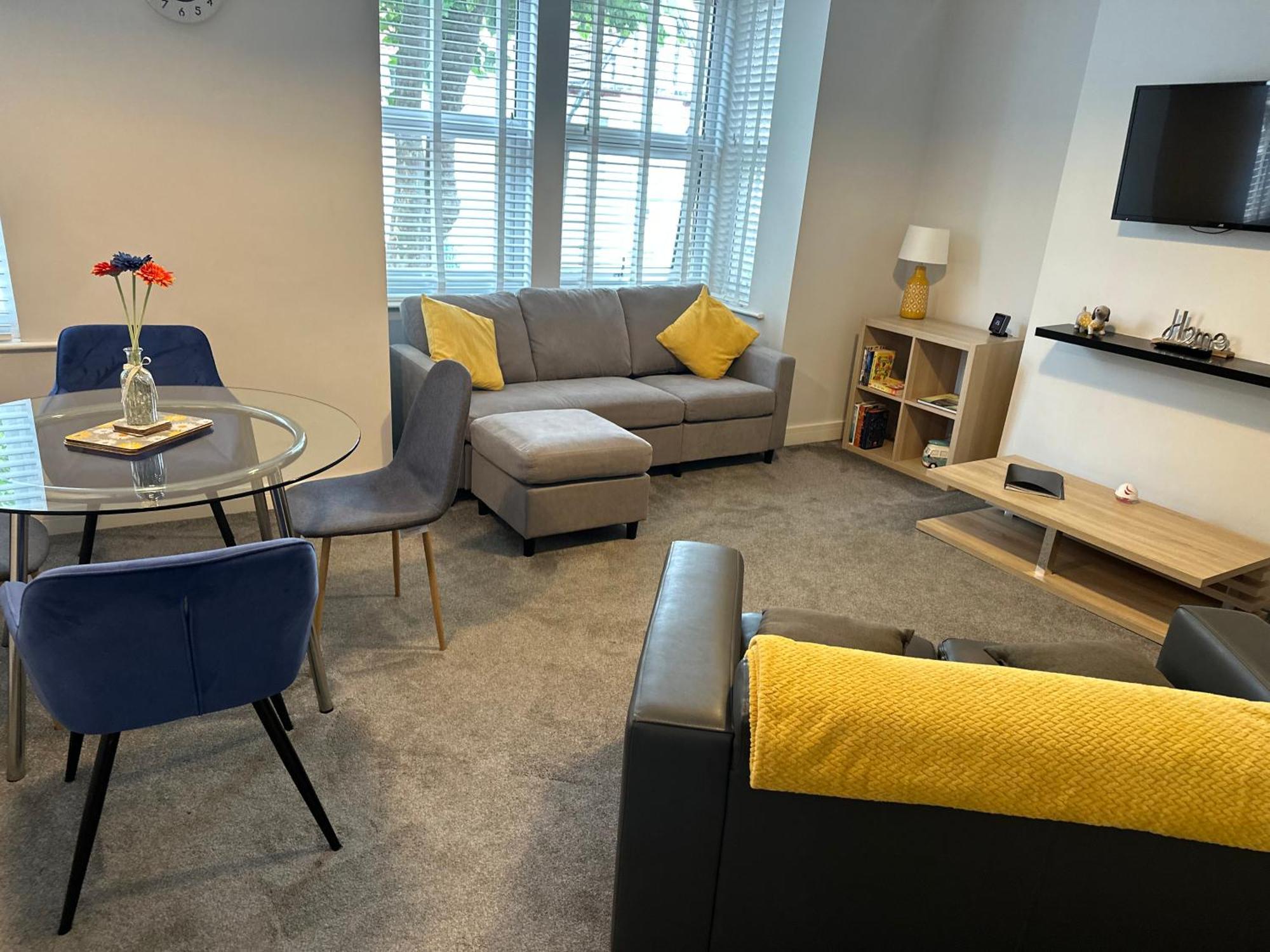 The Alvaros Apartment Southend-on-Sea Esterno foto